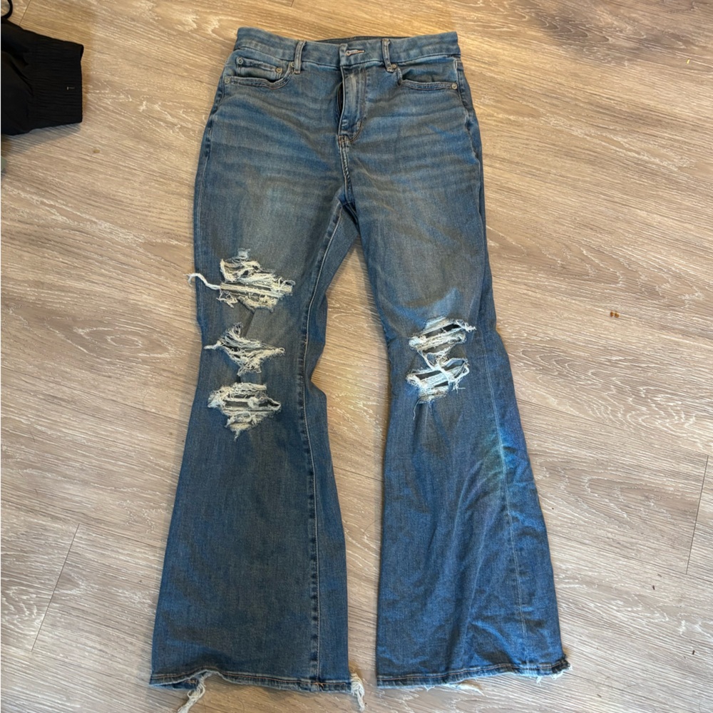 Size 10 SHORT  American Eagle Outfitters Curvy Super High-Rise Flare Jeans